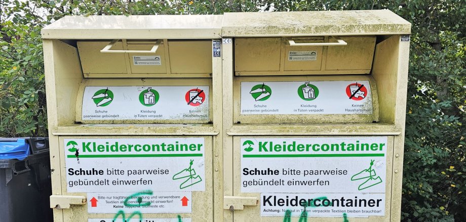 Altkleidercontainer im Stadtgebiet